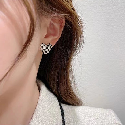 Chessboard Heart Stud Earrings