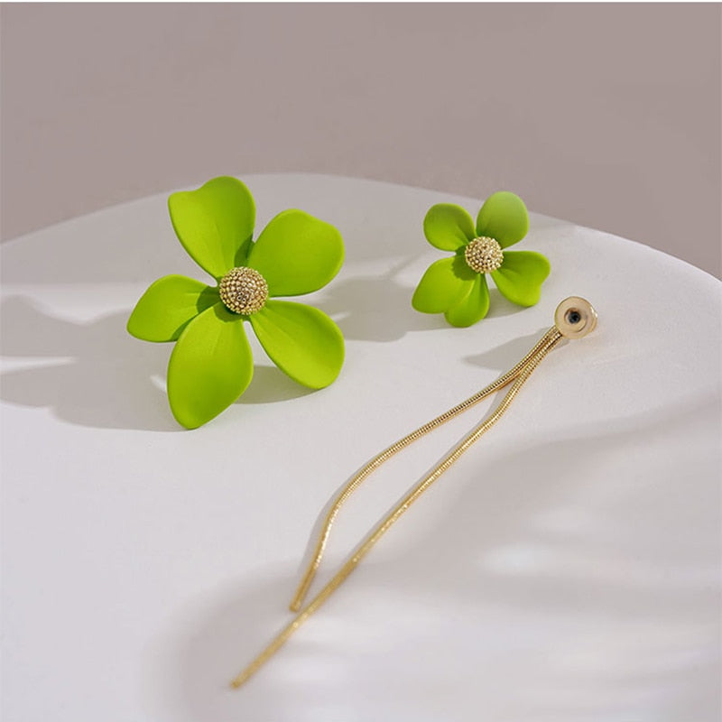 Leafy Green Mismatched Earrings