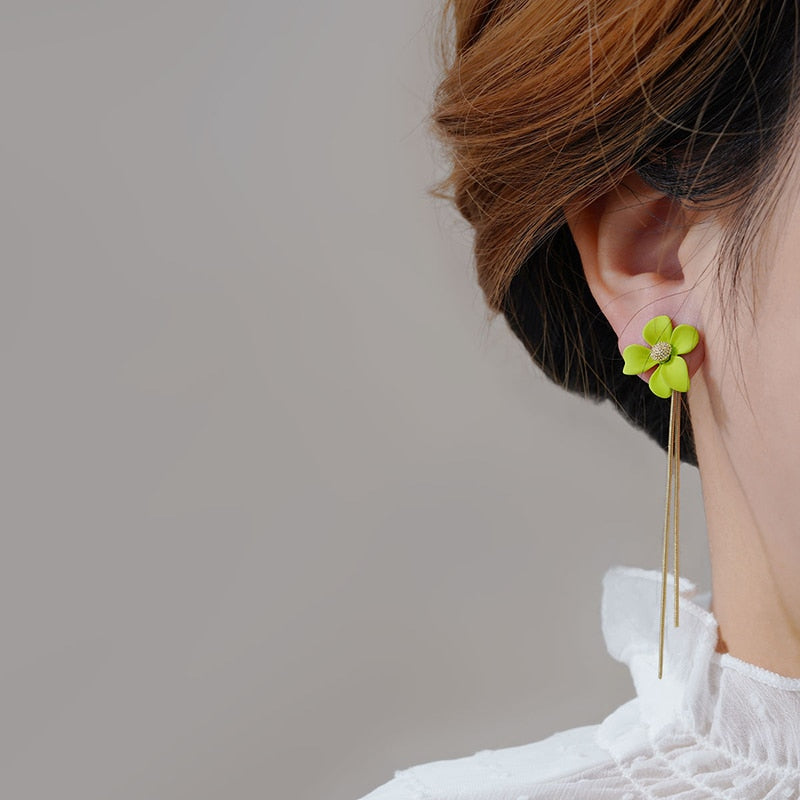 Leafy Green Mismatched Earrings